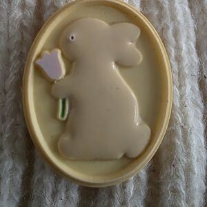 Vintage 1984 Hallmark -Cream Bunny Brooch with Pink Flower